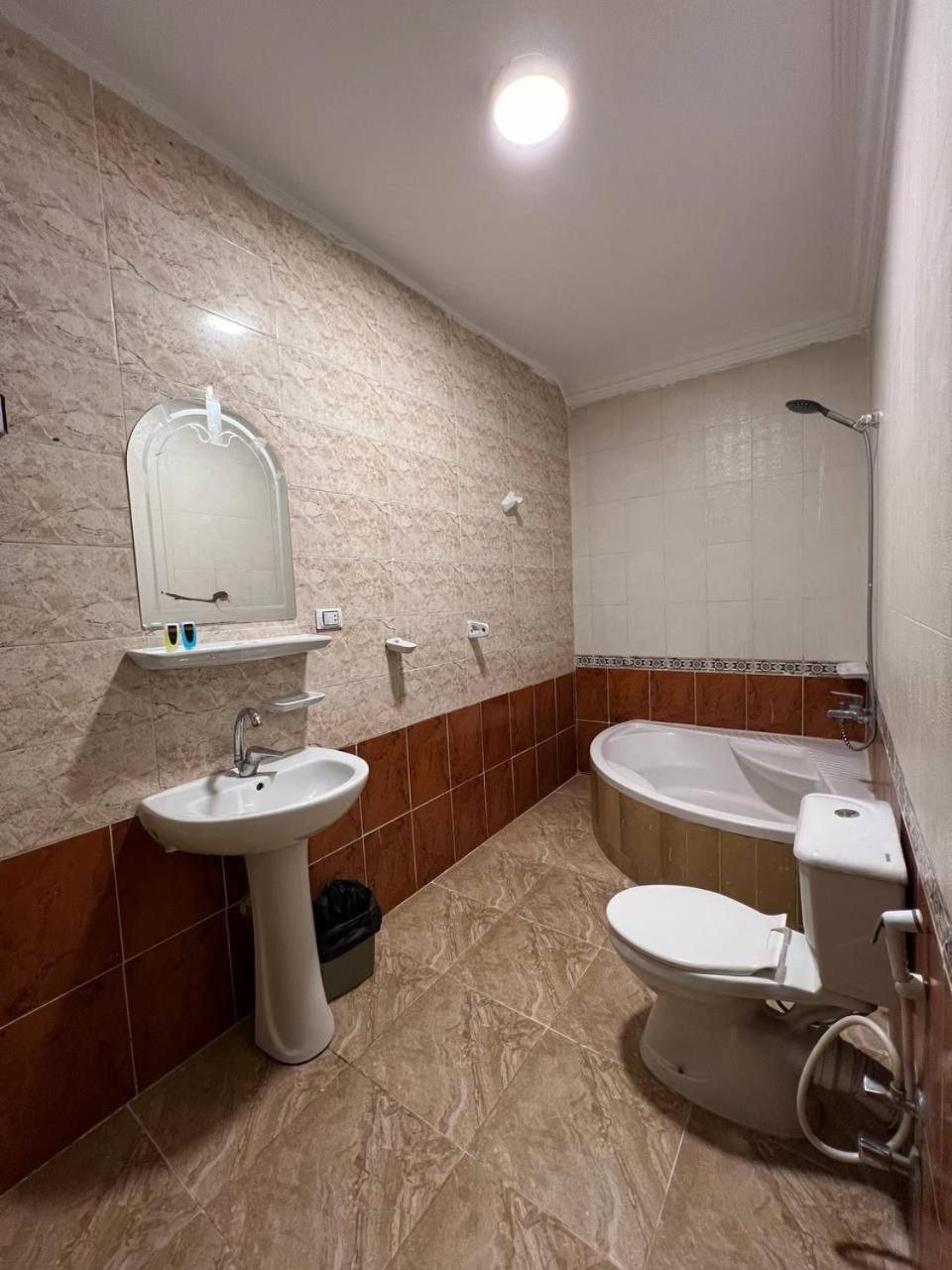 Beko Pyramids View Hotel 3*